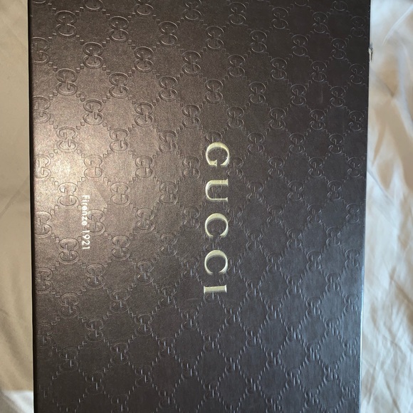 Gucci sneakers - Picture 3 of 3